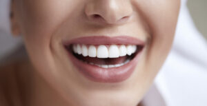 Read more about the article Tips on How to Get Whiter Teeth: Exploring the Benefits of Professional Teeth Whitening